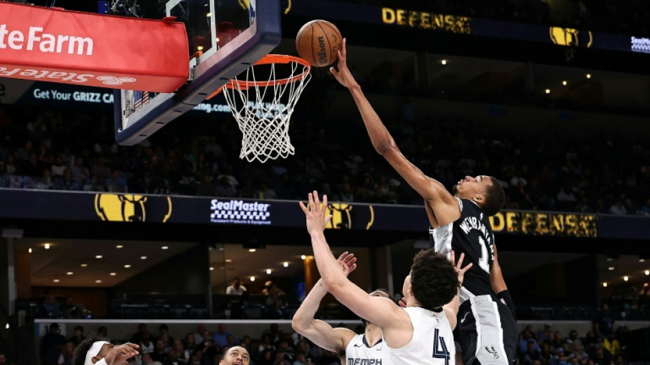 NBA: Doncic toujours bouillant, Wembanyama gagne sans transpirer