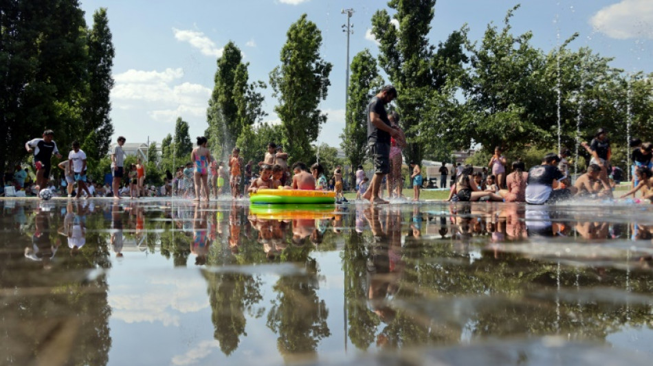 Onda de calor se intensifica no sul da Europa, onde surgem primeiros inc&ecirc;ndios