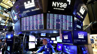 Wall Street termine en baisse, les incertitudes au Moyen-Orient inqui&egrave;tent