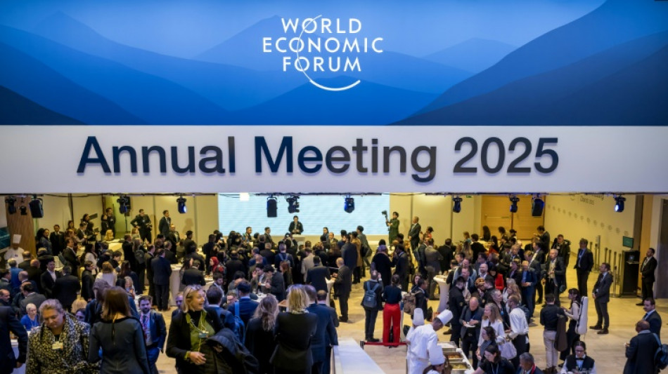Donald Trump entre virtuellement en sc&egrave;ne &agrave; Davos