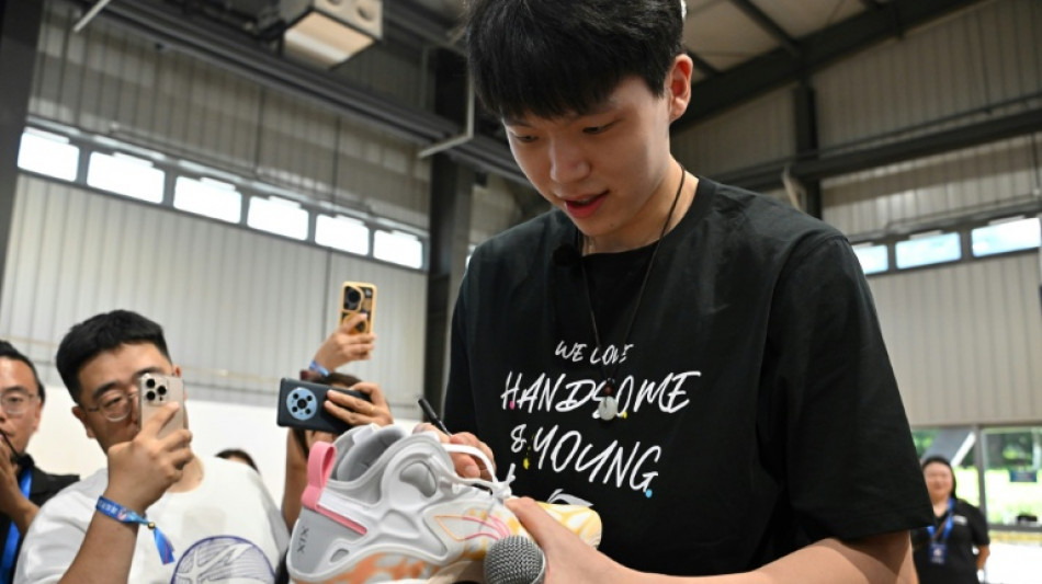 Seis anos ap&oacute;s pol&ecirc;mica pol&iacute;tica, NBA volta &agrave; China