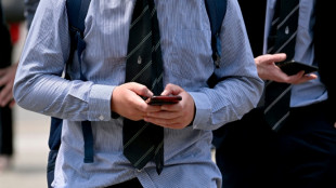 Australie: Reddit et Kick ajout&eacute;s &agrave; la liste des r&eacute;seaux sociaux interdits aux moins de 16 ans