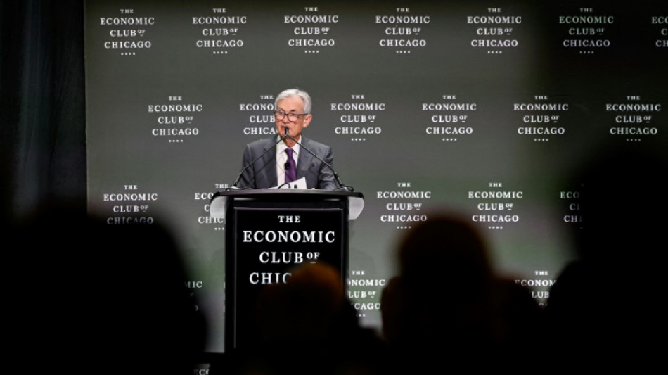 Trump ataca al presidente de la Fed, "demasiado lento" en bajar las tasas de interés