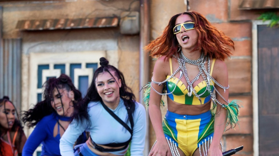 La chanteuse br&eacute;silienne Anitta bloque Bolsonaro sur Twitter