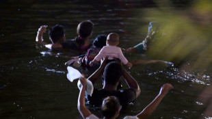 Etats-Unis: incertitude &agrave; la fronti&egrave;re Sud apr&egrave;s la fin d'une mesure qui bloquait les migrants