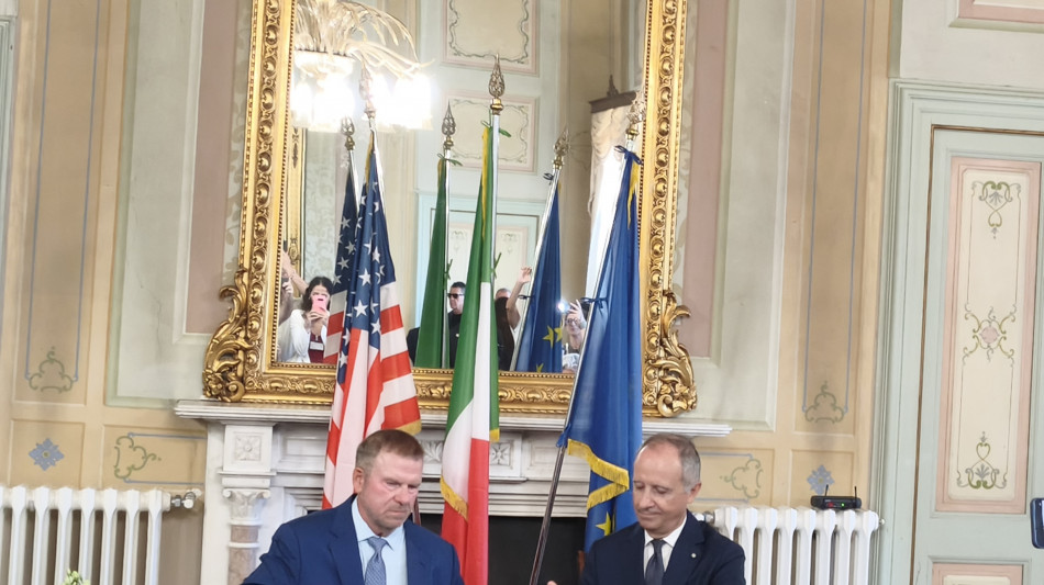 Firmata a Brindisi l'adesione alla Pax Silica con gli Stati Uniti