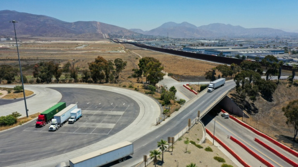 EEUU suspende la emisión de visas a los conductores de camiones