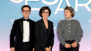 Judith Godrèche, ovationnée debout aux César, dénonce "l'impunité" au cinéma