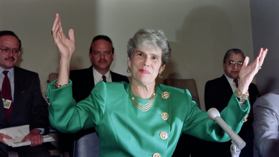 Morre a ex-presidente da Nicarágua Violeta Barrios de Chamorro