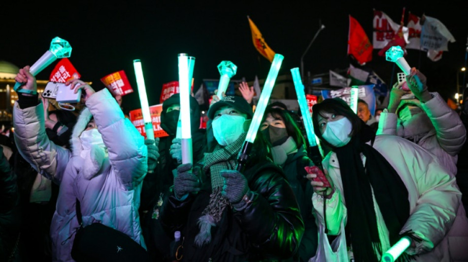 Cor&eacute;e du Sud: Yoon sur le point d'&eacute;chapper &agrave; la destitution, manifestation monstre &agrave; S&eacute;oul