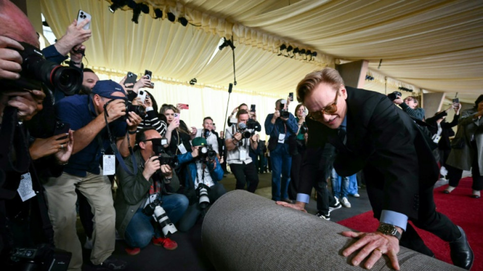 Hollywood est&aacute; pronta para o Oscar, que promete final de suspense entre 'Anora' e 'Conclave'