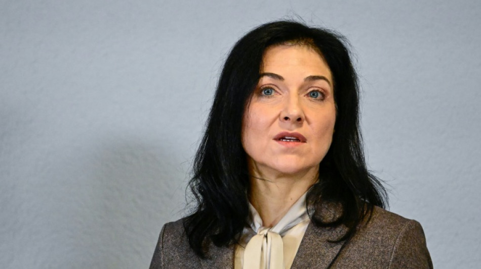 Ministerin Reiche l&auml;dt f&uuml;r Montag zu Gespr&auml;ch &uuml;ber Kerosinversorgung ein   