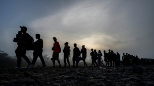Cruzar la selva del Dari&eacute;n es "riesgoso pero necesario", dicen migrantes rumbo a EEUU