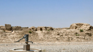 Sequía e inundaciones repentinas obligan a los afganos a abandonar sus hogares