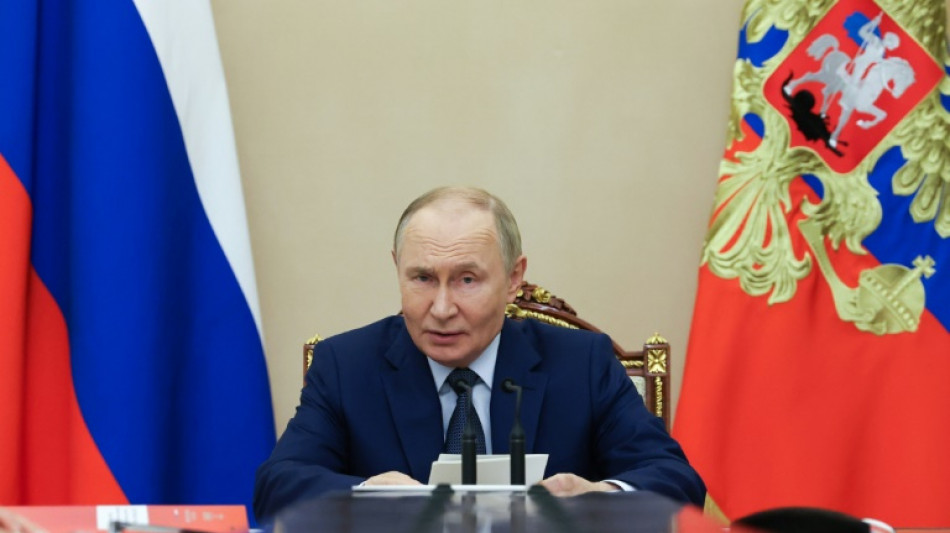 R&uacute;ssia prop&otilde;e prorrogar por 1 ano tratado com EUA para limitar armas nucleares estrat&eacute;gicas