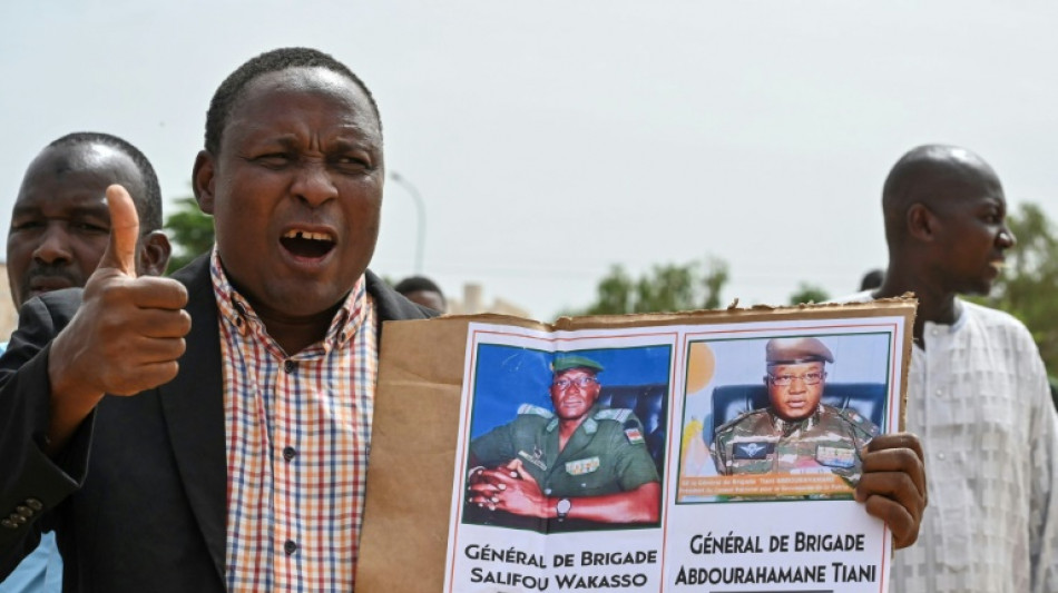 El r&eacute;gimen militar surgido del golpe de Estado en N&iacute;ger forma un gobierno