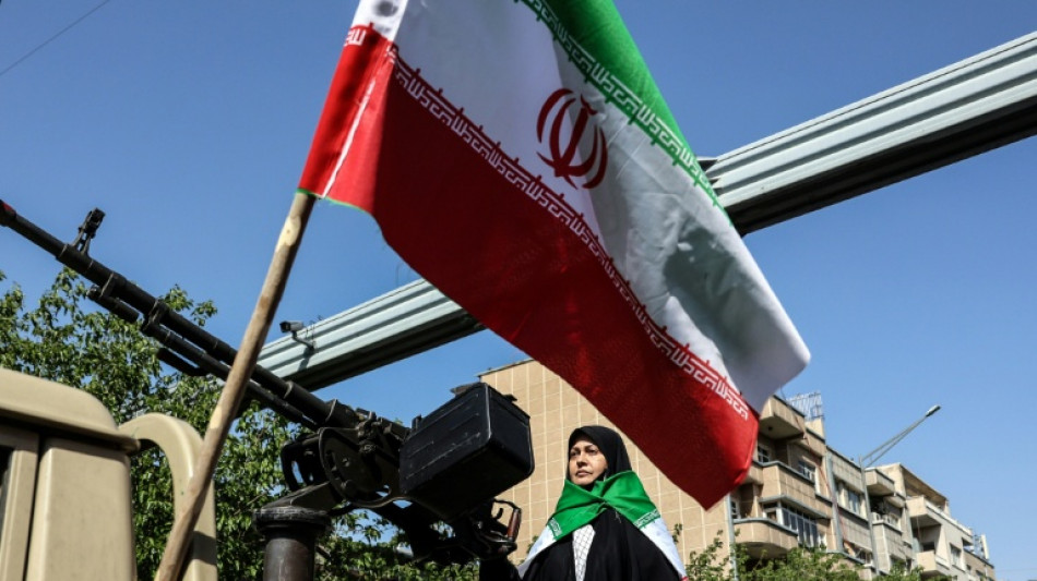 Ir&atilde; mant&eacute;m o Estreito de Ormuz fechado a tr&ecirc;s dias do fim da tr&eacute;gua com EUA