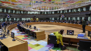 Prorogate le sanzioni a Mosca ma per soli 7 giorni, 'serve pi&ugrave; tempo'