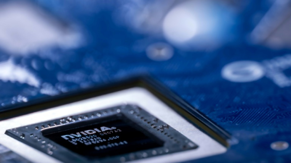 Les États-Unis risquent de céder le marché des puces à la Chine, selon des analystes