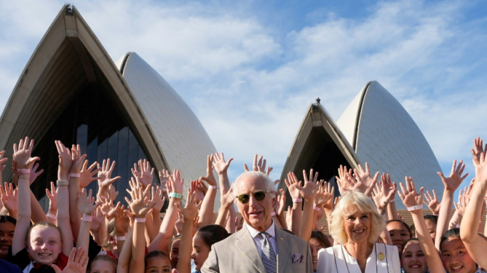 Rei Charles III conclui visita &agrave; Austr&aacute;lia com festa na &Oacute;pera de Sydney