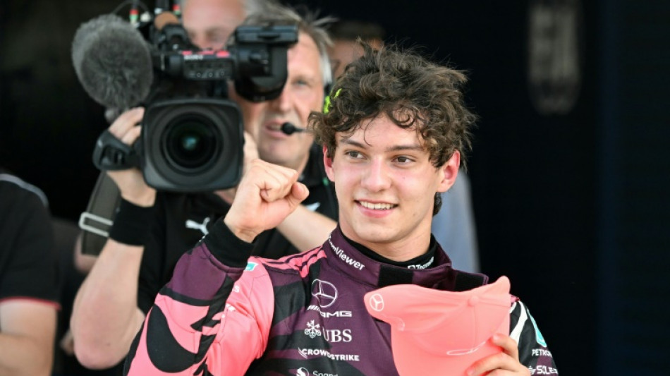 Antonelli (Mercedes), de 18 anos, conquista pole da corrida sprint do GP de Miami