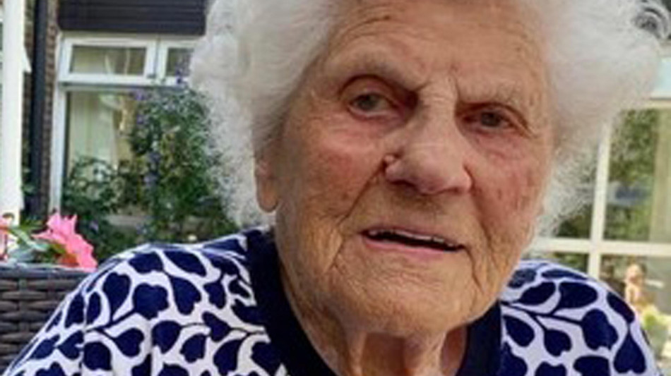 Bisnonna inglese 115enne diventa la persona pi&ugrave; anziana al mondo