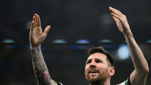 Messi nourishes dream of matching Maradona's tall Argentina legacy
