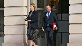 Francia enfrenta el riesgo de una degradaci&oacute;n de la nota de su deuda