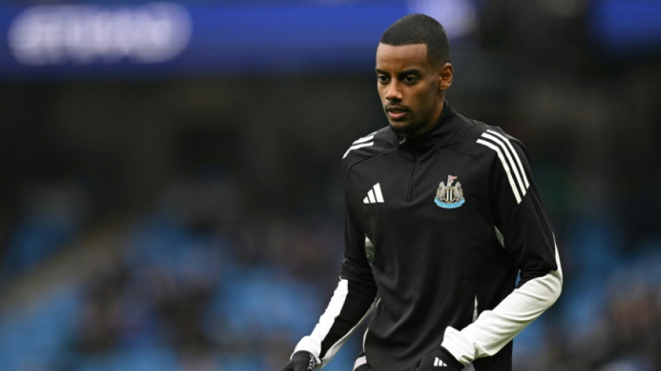 T&eacute;cnico do Newcastle confirma aus&ecirc;ncia de Isak contra o Liverpool