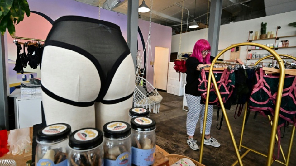 "Hecho en EEUU": una marca de lencería, amenazada por aranceles de Trump