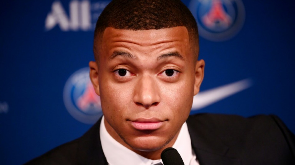 Mbapp&eacute; se queda por el "proyecto deportivo" y el PSG est&aacute; feliz por conservar al "mejor del mundo"