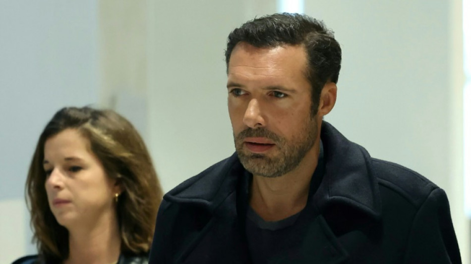 Agressions sexuelles: Nicolas Bedos condamn&eacute; &agrave; six mois sous bracelet &eacute;lectronique