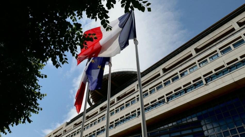 Governo franc&ecirc;s pede 'desculpas' por vazamento de dados fiscais