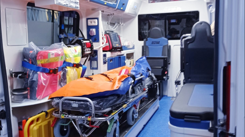 ++ Crolla tettoia in cantiere, un morto ed un ferito tra gli operai ++