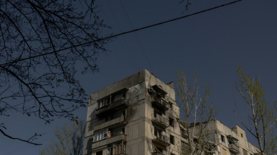 R&uacute;ssia retoma bombardeios ap&oacute;s tr&eacute;gua de P&aacute;scoa