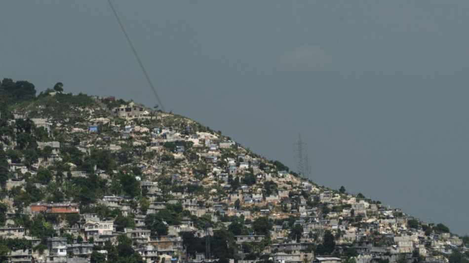 Primeiro contingente de policiais quenianos chega ao Haiti para miss&atilde;o de seguran&ccedil;a