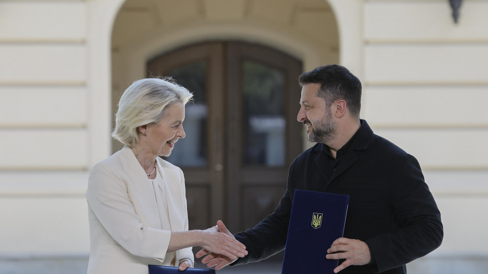 L'Ue versa altri 3,47 miliardi a Kiev per droni, missili e caccia