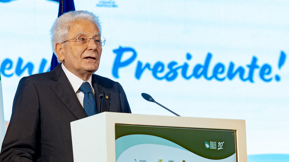 Mattarella, si ponga riparo alla paralisi del sistema radio tv pubblico