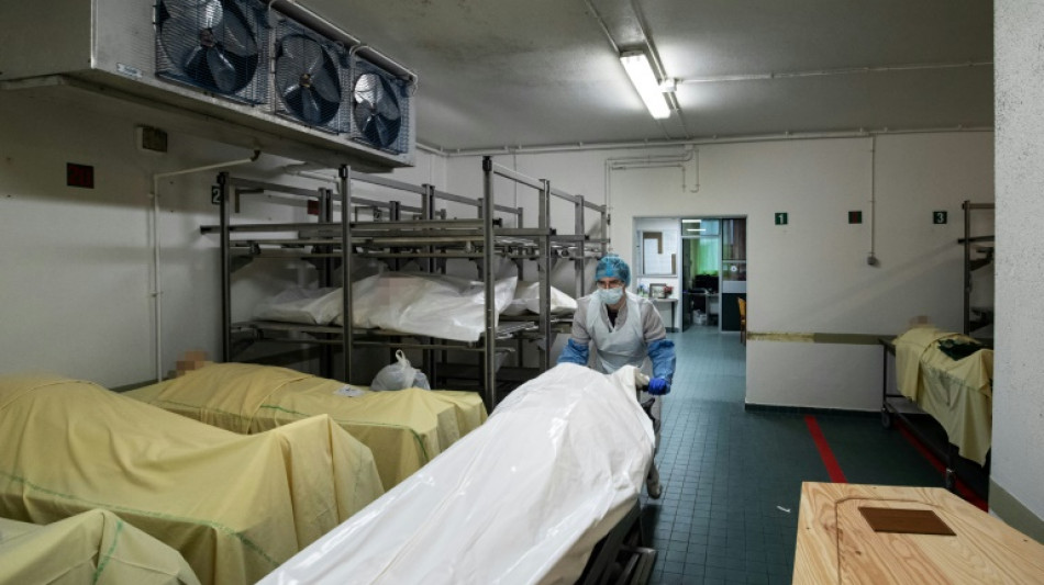 Covid-19: le nombre de morts en Europe d&eacute;passe les deux millions 