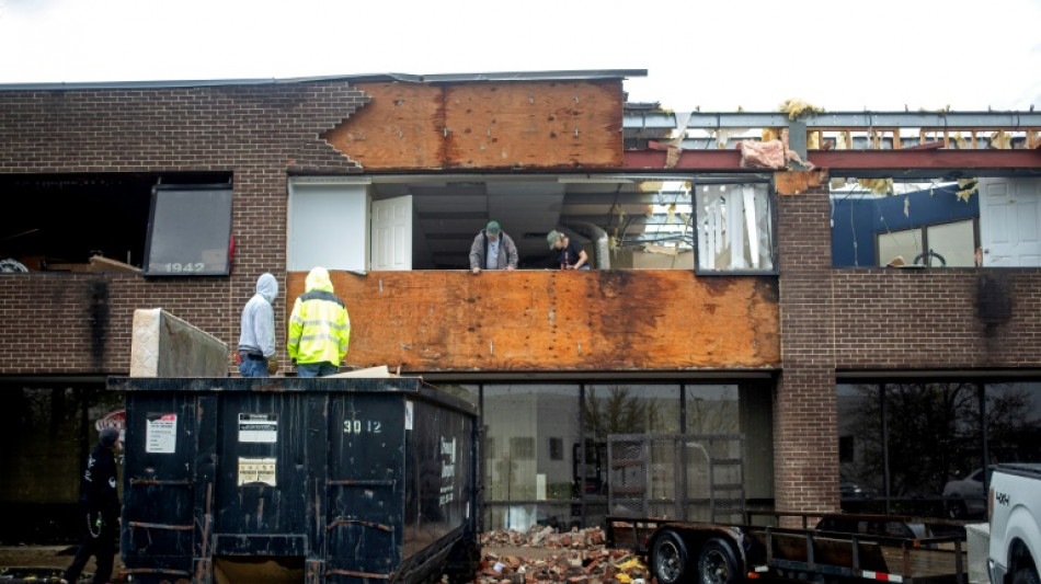US storms, 'severe' flooding death toll climbs to 16