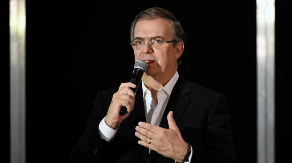 Ebrard exige anular la candidatura oficialista de Sheinbaum a la presidencia de M&eacute;xico