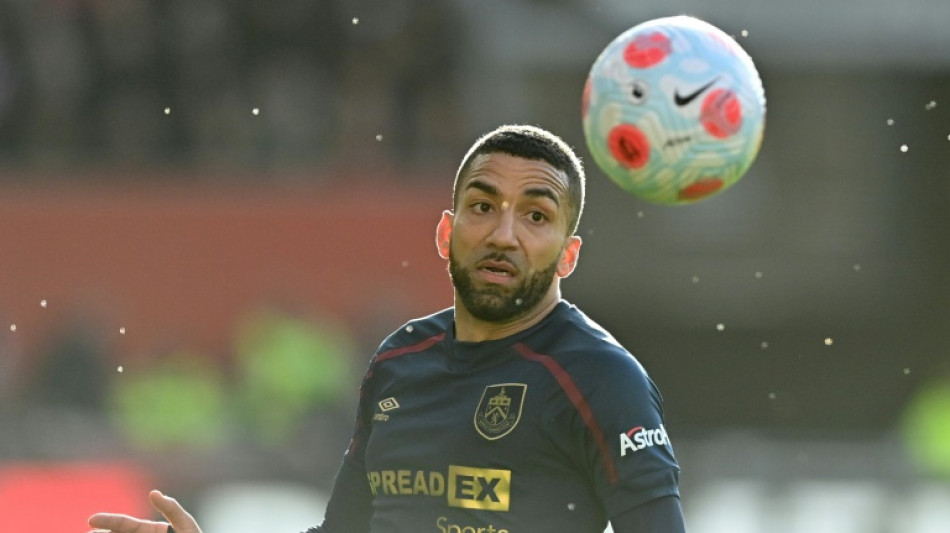 Former Spurs and England winger Lennon retires from football