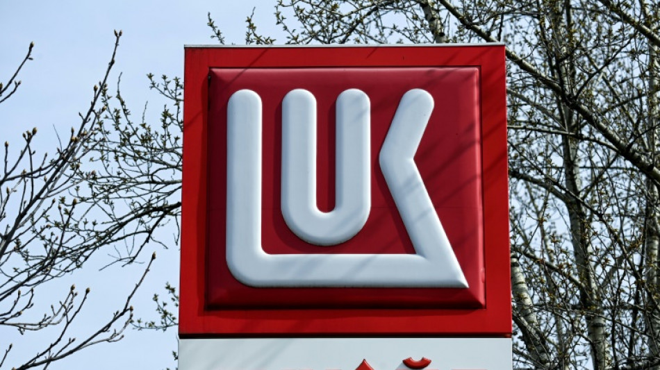 Le g&eacute;ant p&eacute;trolier russe Louko&iuml;l appelle &agrave; arr&ecirc;ter la guerre en Ukraine