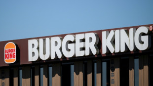 Jusqu'ici &eacute;pargn&eacute;e, la restauration rapide inqui&egrave;te pour sa rentabilit&eacute;