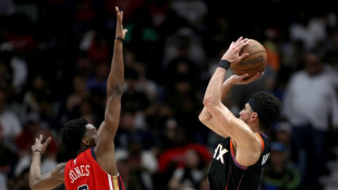 NBA: Booker et les Suns font une bonne op&eacute;ration contre les Pelicans