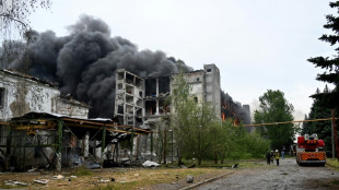 Frappes meurtri&egrave;res russes sur Kharkiv, l'Ukraine r&eacute;cup&egrave;re les corps de 1.200 soldats 