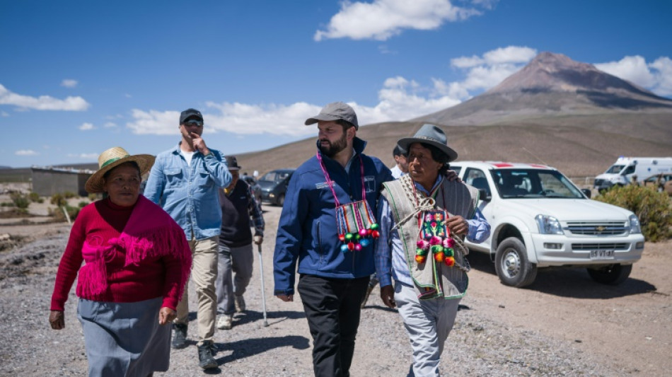 Boric anuncia una reuni&oacute;n con presidentes "amigos" de la regi&oacute;n por la migraci&oacute;n