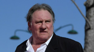 "Compl&eacute;ment d'enqu&ecirc;te" sur Depardieu: la justice ordonne une expertise