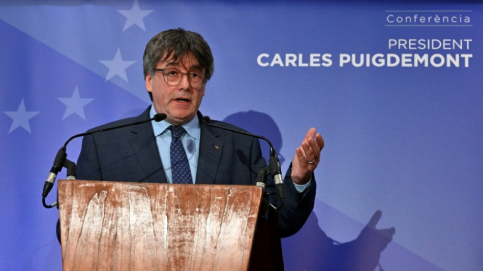 L&iacute;der catal&atilde;o pede anistia para independentistas em troca de apoio ao governo espanhol