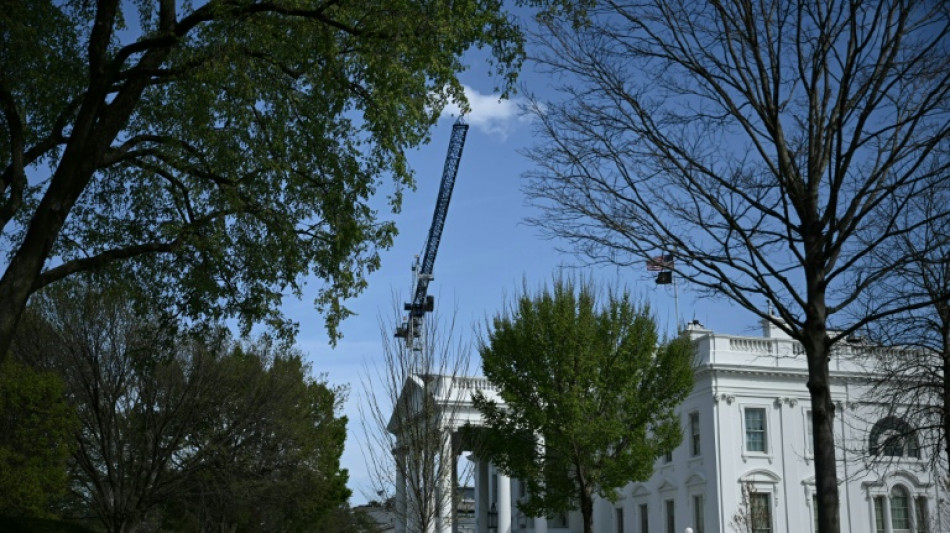Comit&ecirc; de urbanismo aprova sal&atilde;o de baile de Trump bloqueado pela Justi&ccedil;a
